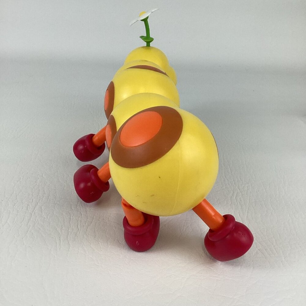 Nintendo Super Mario Wiggler Video Game Character Action Figure Toy 2023 Jakks - Picture 3 of 7